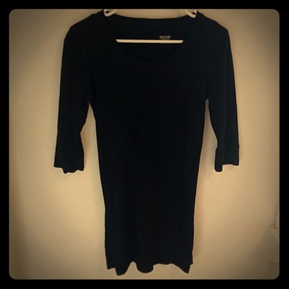 Black three quarter sleeve dress, casual